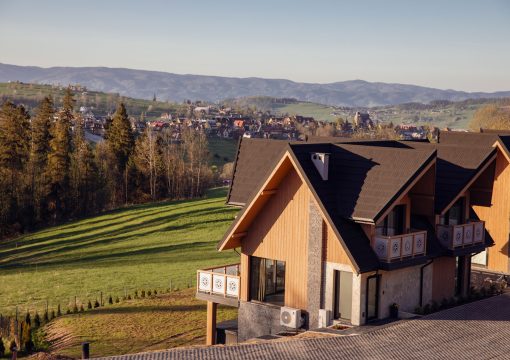 Domy 8-11 osób z jacuzzi i sauną