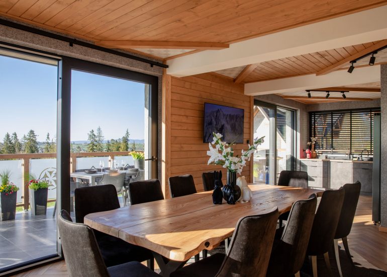 Domy 8-11 osób z jacuzzi i sauną